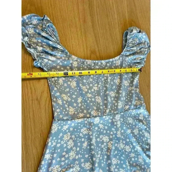 Altar’d State Fit and Flare Floral Dress size Small - Picture 7 of 7